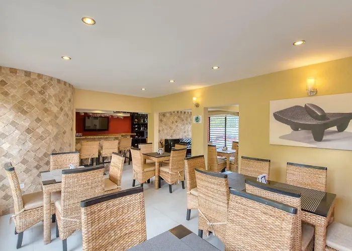 Wayak Hotel